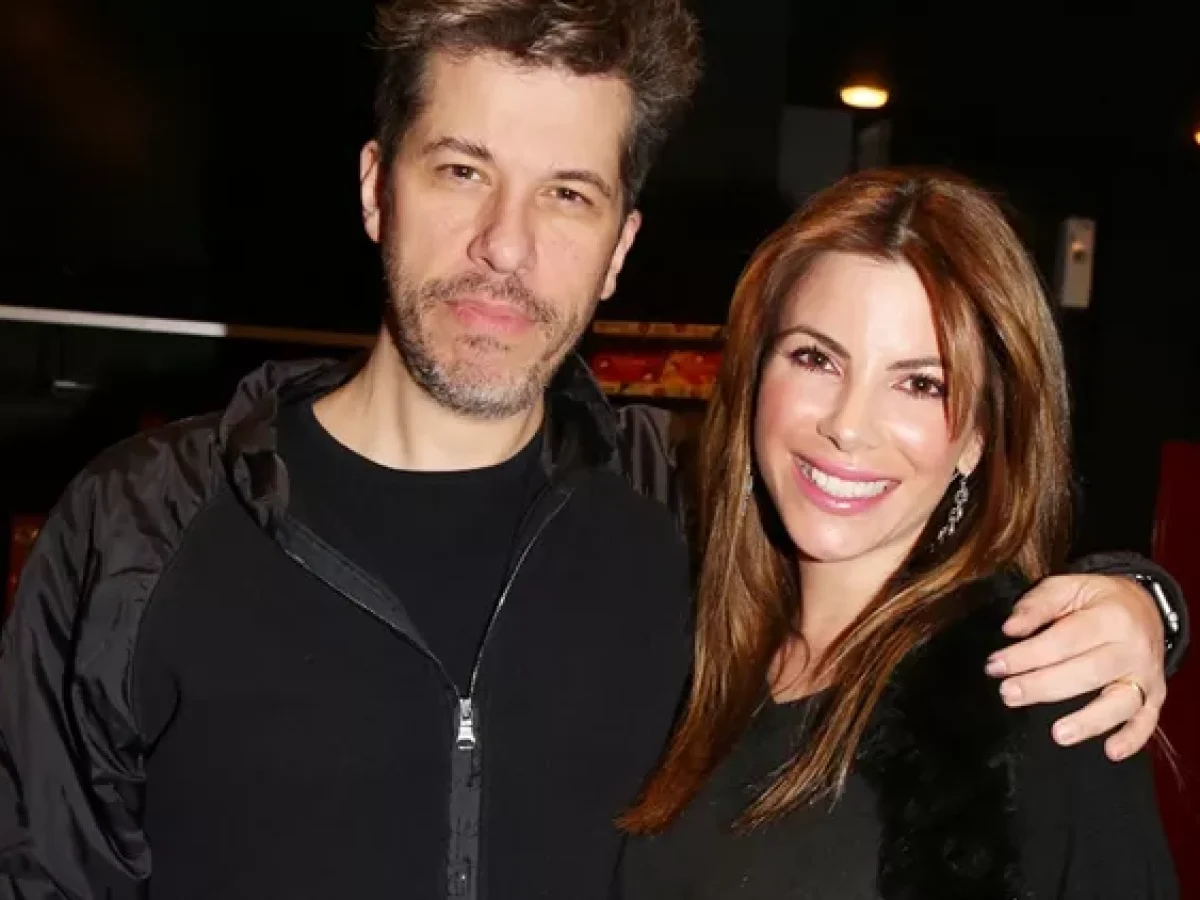 Αντελίνα για Χάρη Βαρθακούρη: «Τον ζηλεύω αφόρητα»