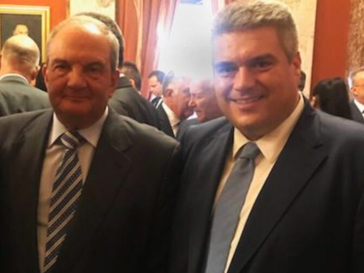 Απάντηση Χρυσομάλλη στην ανακοίνωση του ΠΑΣΟΚ Μεσσηνίας για την ανακήρυξη Καραμανλή σε επίτιμο δημότη Καλαμάτας