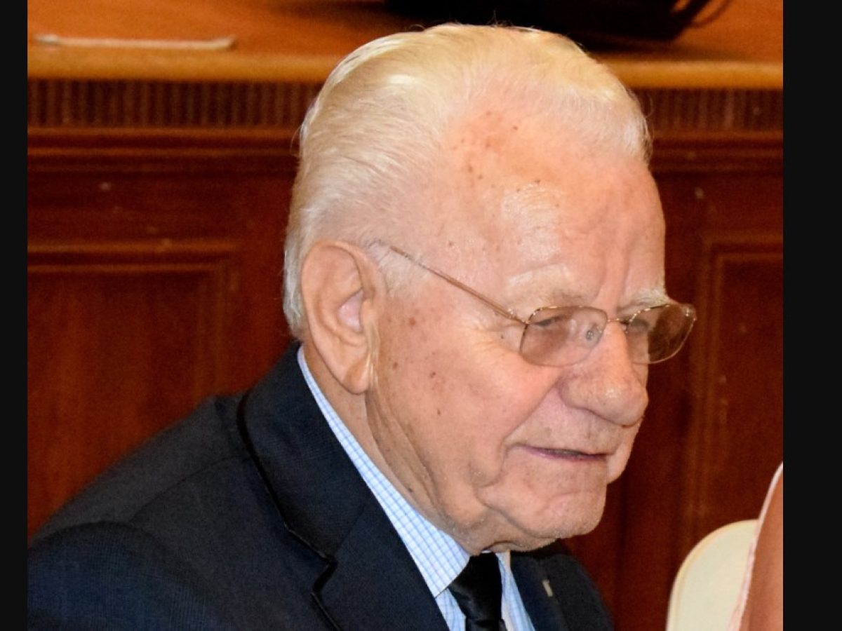 Απεβίωσε ο πρώην πρόεδρος των Ευρυτάνων της Αμερικής Αθανάσιος Νικόπουλος