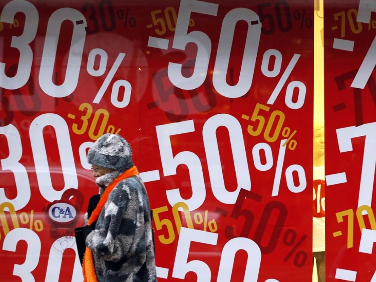 Από αύριο οι χειμερινές εκπτώσεις