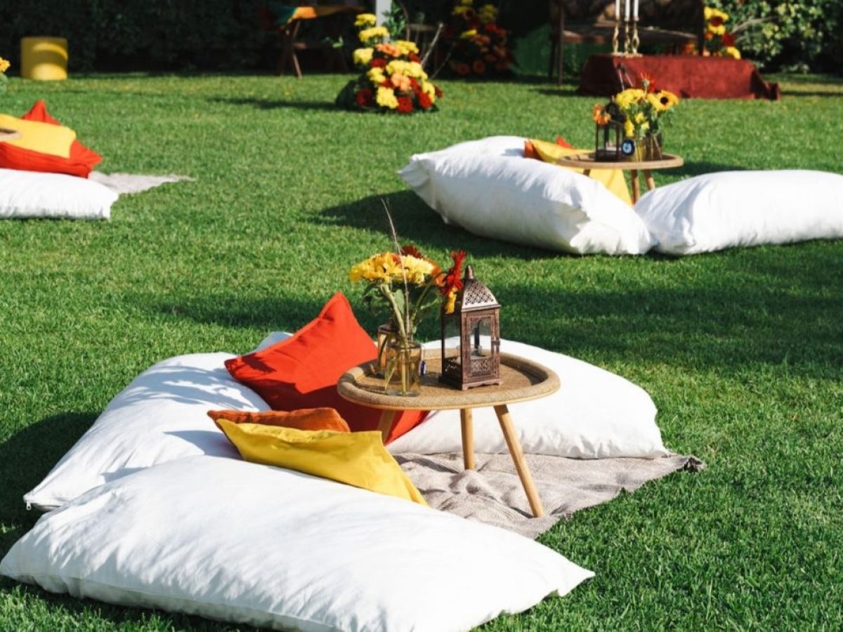 Από πρωινό πάρτι σε open-air cinema»: το Mythos Estiasis με νέο outdoor concept