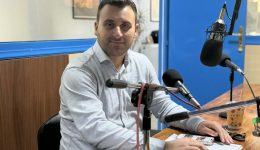 Αpo-to-Άgion-oros-sti