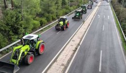 Αpochoroun-simera-i-agrotes-apo