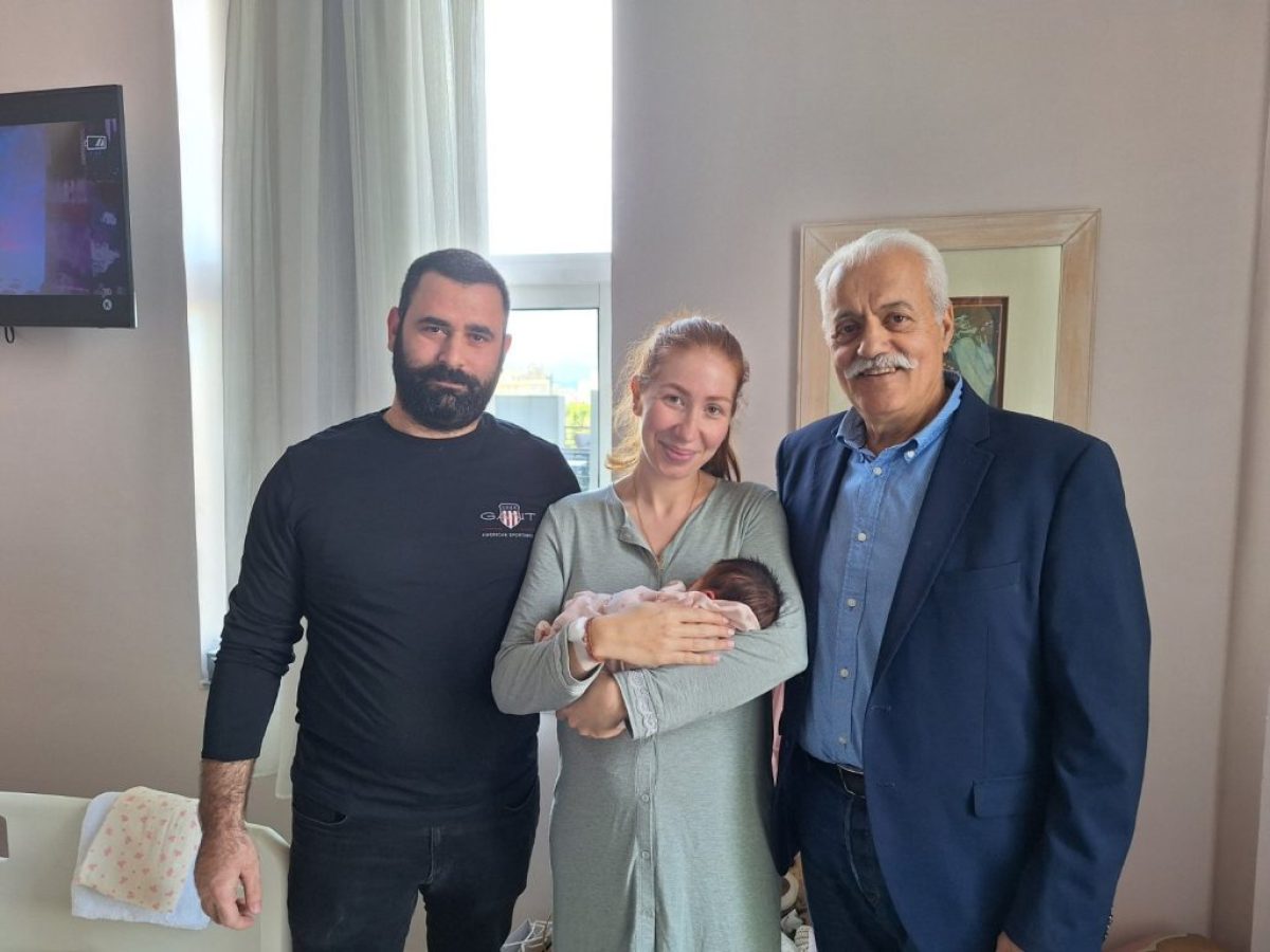 Αποκόρωνας: «Πρεμιέρα» για το επίδομα γέννησης στο πρώτο μωρό του 2026 – Μια θεσμική τομή για το δημογραφικό