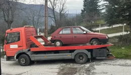 Αpomakrinthikan-ke-alla-egkatalelimmena-ochimata