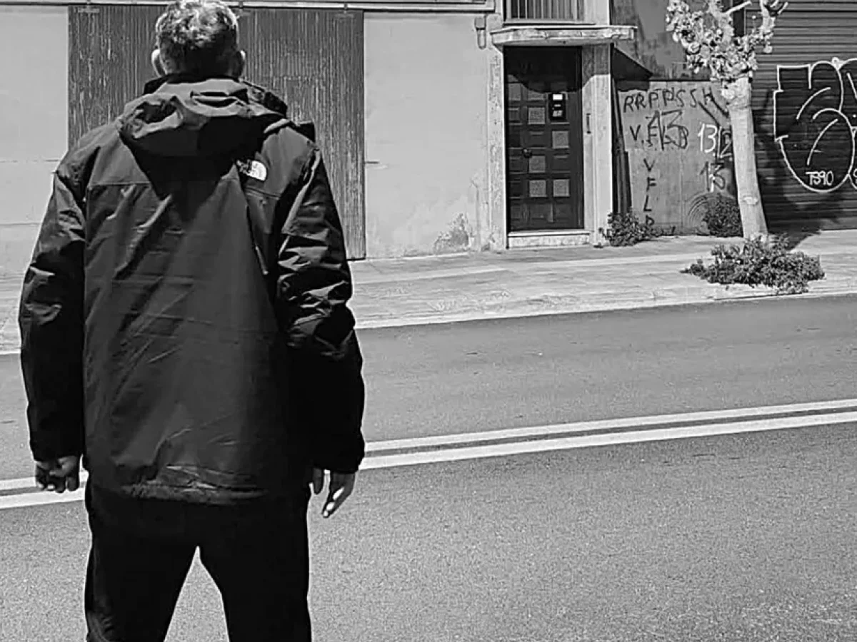 &Alpha;&chi;&alpha;ΐ&alpha;: &Tau;&omicron; &sigma;&pi;ί&tau;&iota; &kappa;&alpha;&iota; &eta; &kappa;&alpha;&tau;ά&rho;&alpha; &tau;&eta;&sigmaf; &kappa;&upsilon;&rho;&alpha;-&Delta;έ&sigma;&pi;&omega;&sigmaf; &alpha;&pi;ό &tau;&alpha; &Lambda;&omicron;&upsilon;&sigma;&iota;&kappa;ά