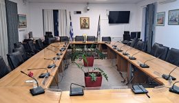 &Alpha;pantisi-schetika-me-tis-zontanes-1
