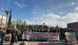 &Alpha;pth-fititiki-sigkentrosi-kata-tis