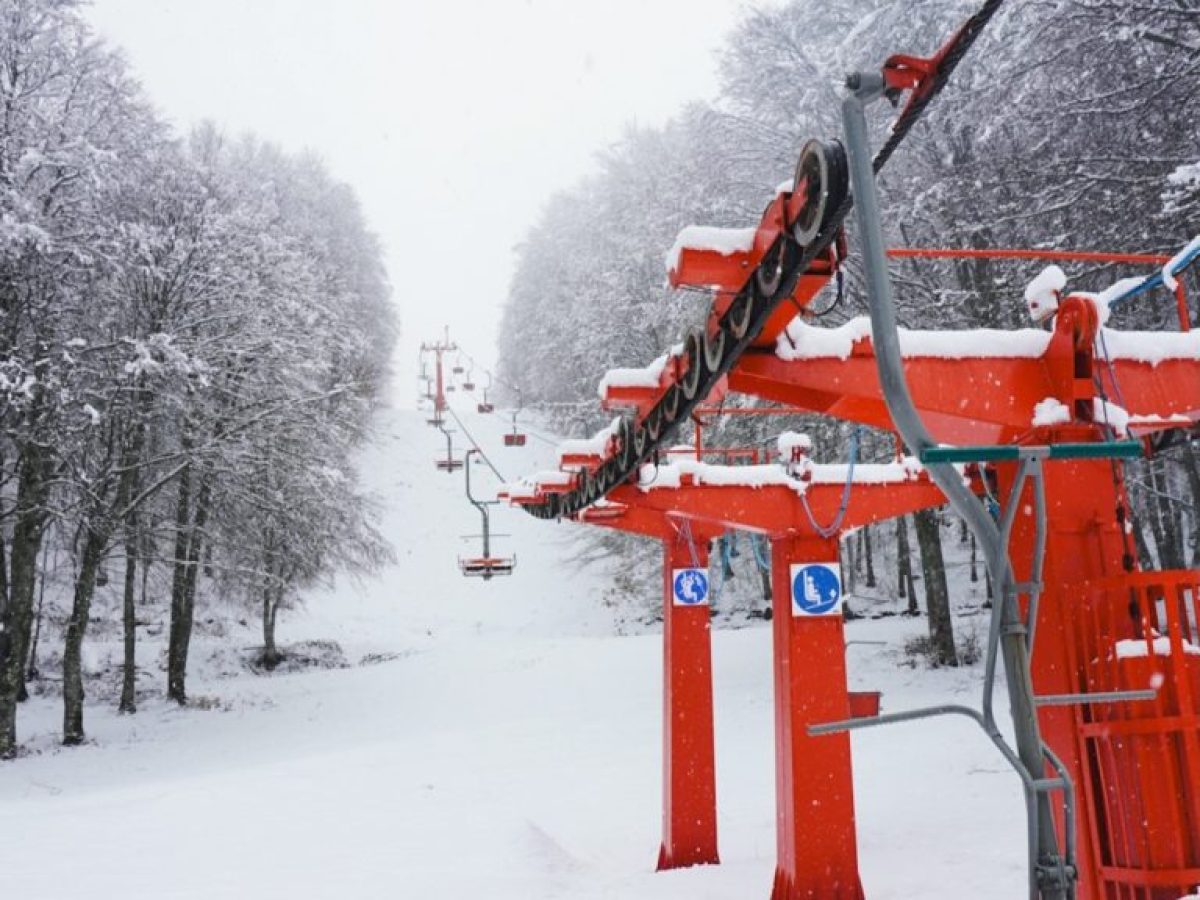 3-5 Pigadia: Καινούργιο χιόνι, τα κανόνια δουλεύουν συνεχώς, οι πίστες λειτουργούν, ο δρόμος ανοικτός!