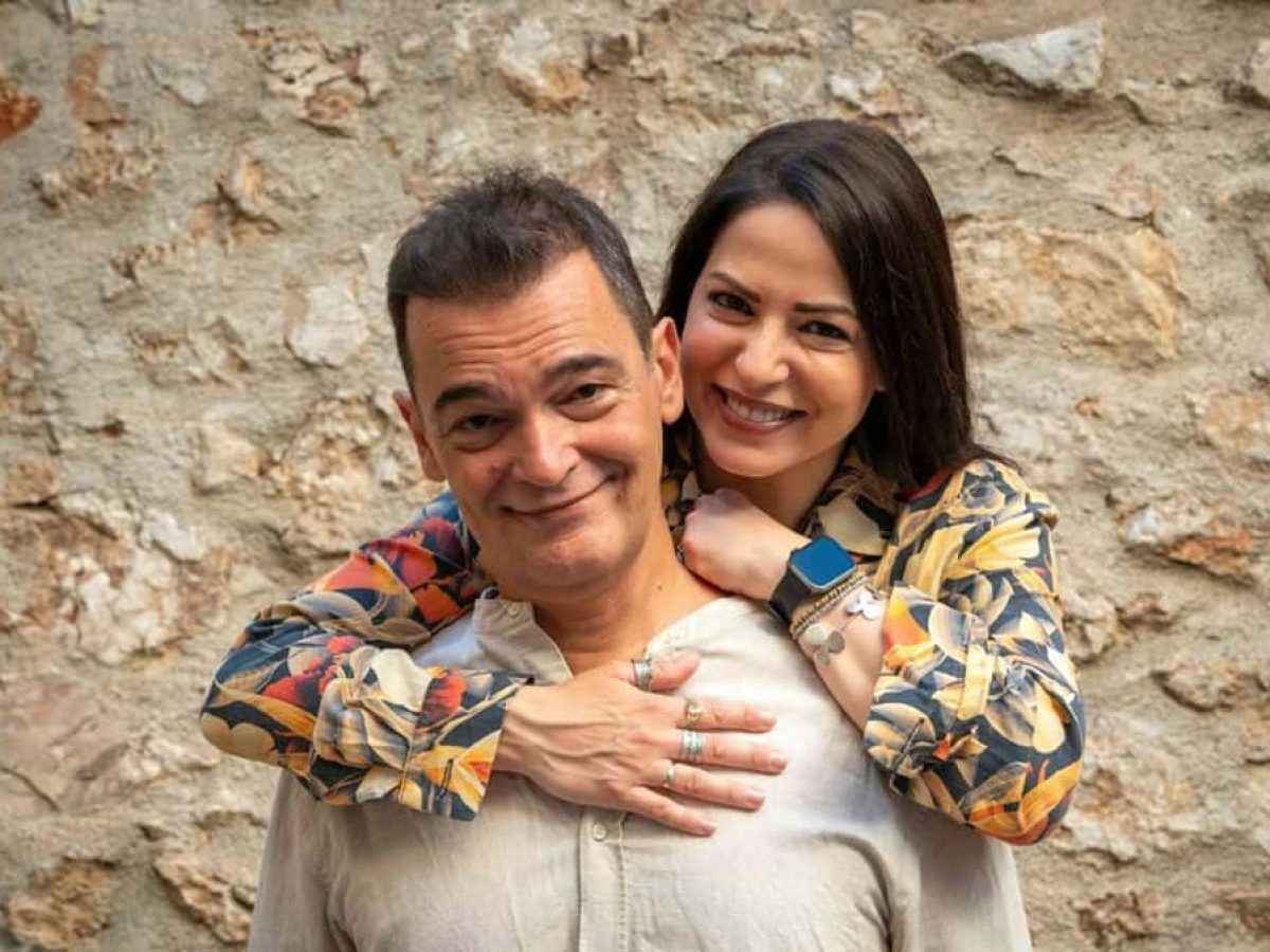 “Check in για 2” : Η ξεκαρδιστική κωμωδία του Μάκη Τσούφη έρχεται στην Κάλυμνο την Κυριακή 8/2 -Λόγω “sold out” θα δοθεί επιπλέον παράσταση και τη Δευτέρα