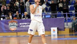 Elite-League-niki-thriamvos-tis-&Alpha;gech
