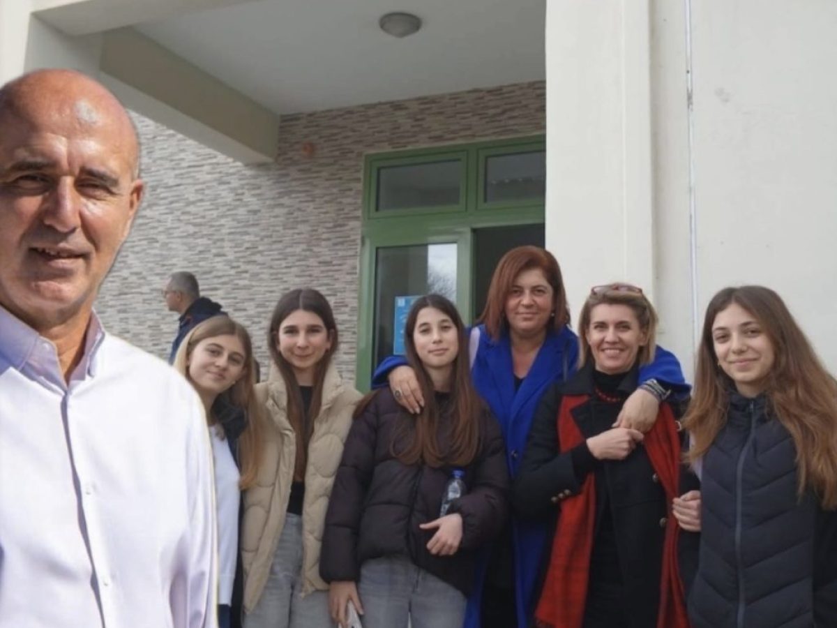 Mιχάλης Κόλιας : Η συμμετοχή του 1ου Γυμνασίου Λέρου (Μπελλένειο) στον Παγκόσμιο Εορτασμό της Ελληνικής Γλώσσας αποτελεί ιδιαίτερη τιμή για την εκπαιδευτική κοινότητα και για ολόκληρη τη Λέρο.