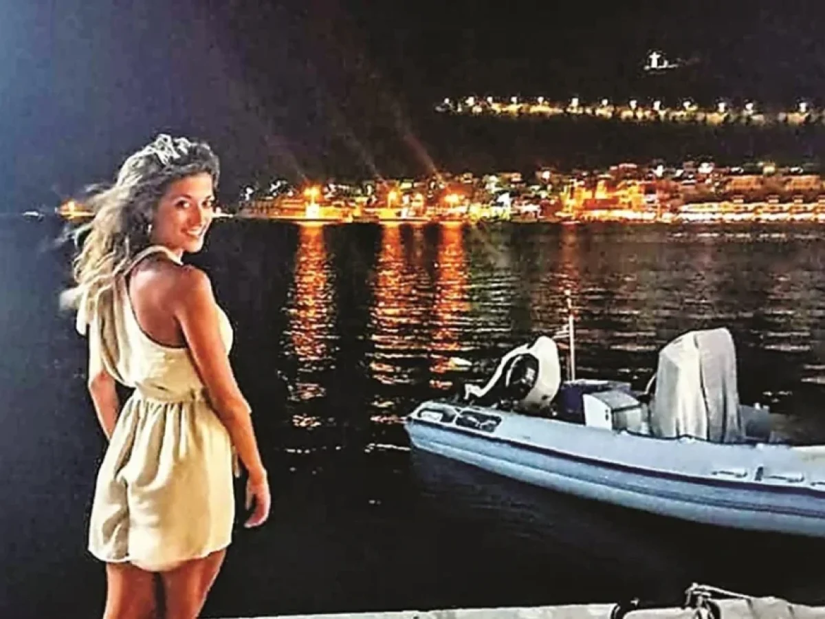 Mητέρα της αδικοχαμένης Ντόρας Ζαχαριά: «Να δικαιωθεί το παιδί μου» – 250.000 ευρώ για ψυχική οδύνη διεκδικεί η οικογένεια