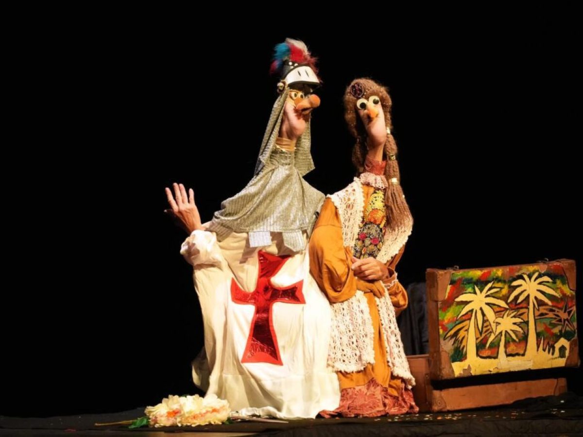 Sourdaki: Θέατρο των ποδιών «Πήγαινε όπου σε πάει το πόδι»