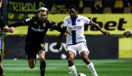 Super-League-&Alpha;pedrase-me-ch-apo