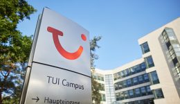 TUI-nees-apefthias-ptisis-apo