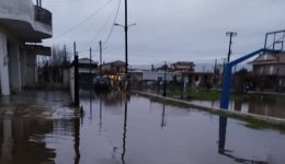 bouka-&Alpha;mfilochias-plimmirise-xana-meta