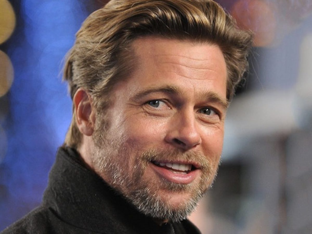 Μπράντ Πιτ: Μετά τα γυρίσματα στην Ύδρα πηγαίνει… Νέα Μάκρη- Τι αποκάλυψε ο δήμαρχος Στέργιος Τσίρκας