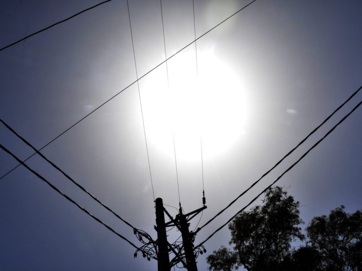 Χανιά: Νοτιάδες, αφρικανική σκόνη και υψηλές θερμοκρασίες στο νησί