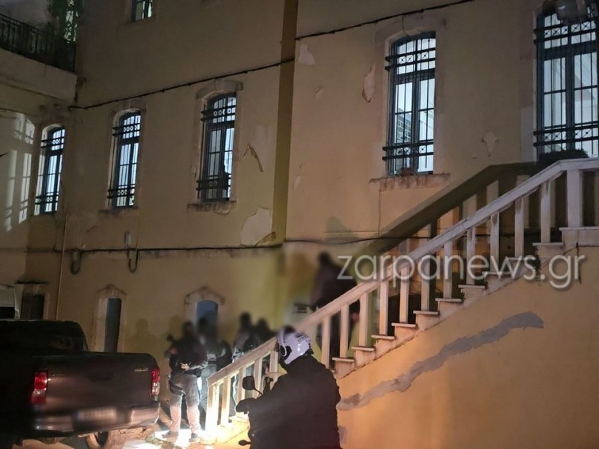 Χανιά | Σε κατοίκον περιορισμό οι συλληφθέντες για τον εμπρησμό στην Αλμυρίδα – Διαφώνησαν Ανακρίτρια και Εισαγγελέας | Video