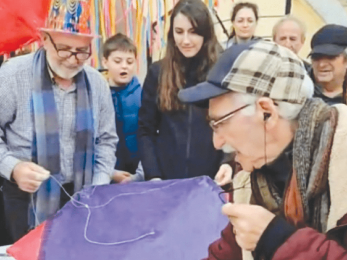 Χαρταετούς, όπως παλιά, θα μάθουν και φέτος να κατασκευάζουν τα παιδιά στη Νέα Κρώμνη