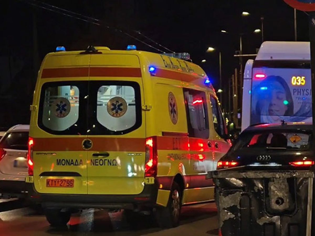 Χωρίς τις αισθήσεις του έβγαλαν κοριτσάκι 5 ετών από σιντριβάνι στην Καλλιθέα, προσπαθούν να το επαναφέρουν