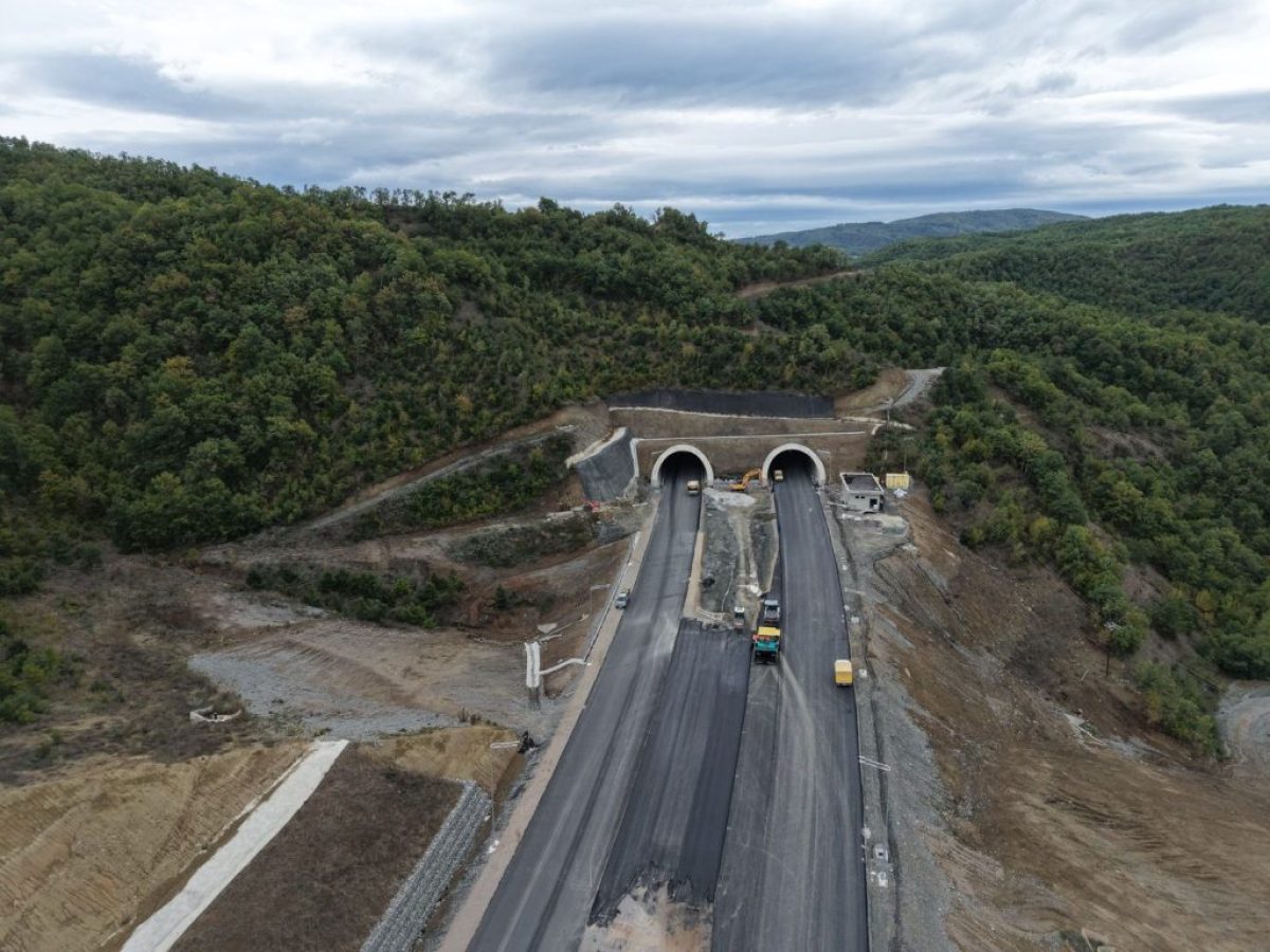 Χρίστος Δήμας: Στο 93% η πρόοδος κατασκευής στο Βόρειο Τμήμα του Αυτοκινητοδρόμου Ε65