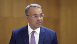 christos-staikouras-prostheti-politimi-pori