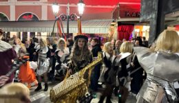 chroma-fantasia-stin-karnavaliki