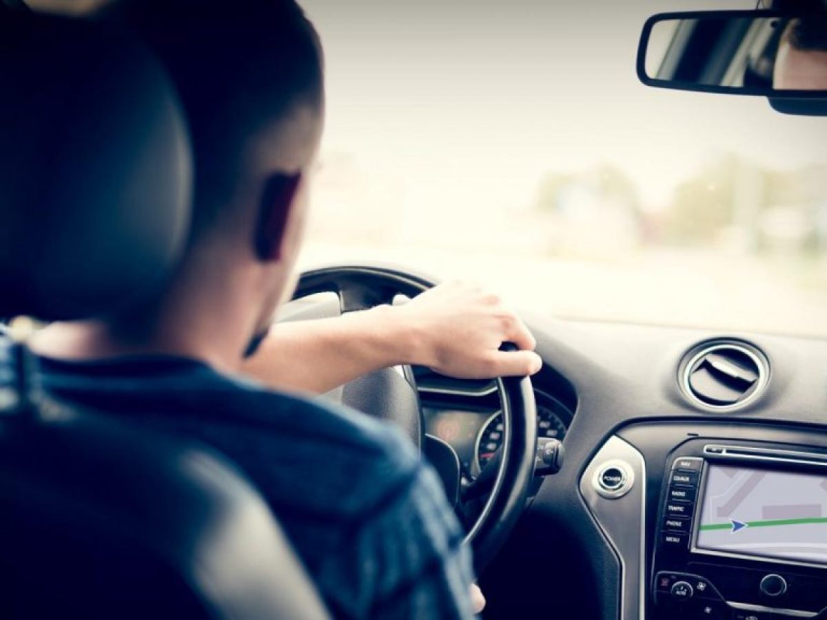 Δάσκαλο οδήγησης χωρίς… ζώνη, έγραψε η Τροχαία Τρικάλων