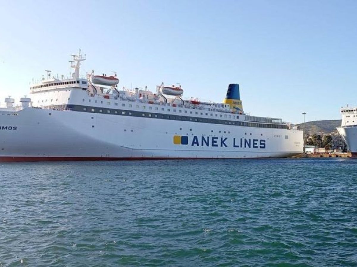 Δεν προσέγγισε τη Μήλο το “Κίσσαμος” λόγω δυσμενών καιρικών συνθηκών