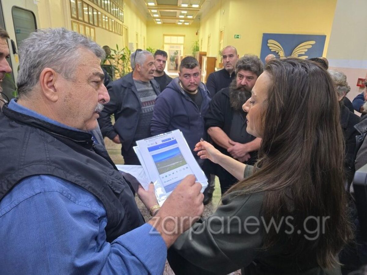 «Δεν σταμάτανε τα έργα επειδή κάποιος θεωρεί ιερό το χωράφι του» – Οργή κατοίκων για τον δρόμο Πλάτανο – Σφηνάρι: «Μας δίνουν ψίχουλα, καταστρέφουν ιδιοκτησίες»