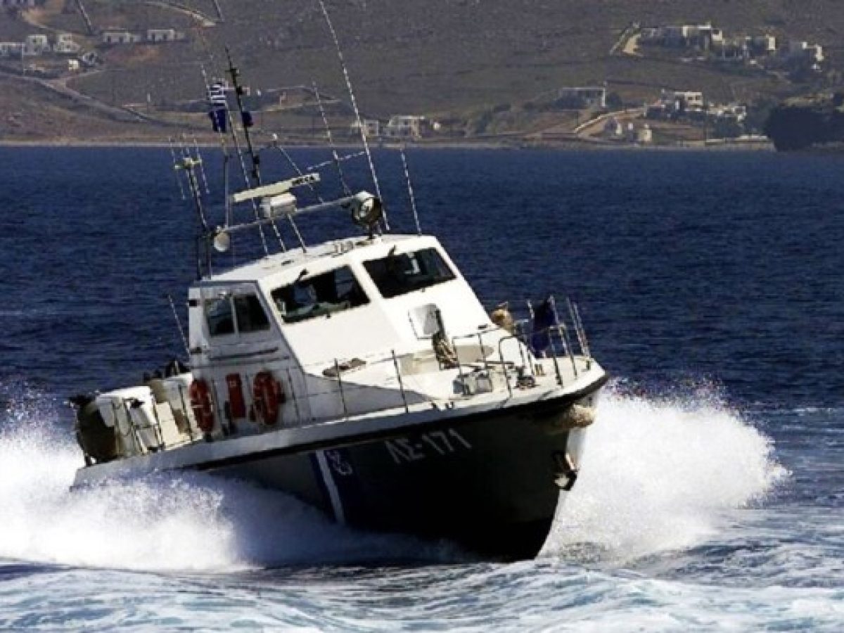 Διακινητής αποβίβασε 16 άτομα και εξαφανίστηκε – Μεταφέρθηκαν στη Λέρο