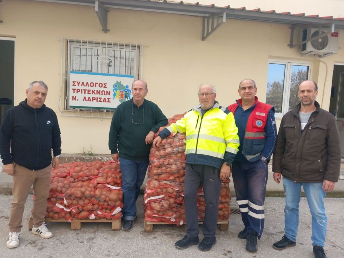 Διανομή πατάτας από τον Σύλλογο Τριτέκνων