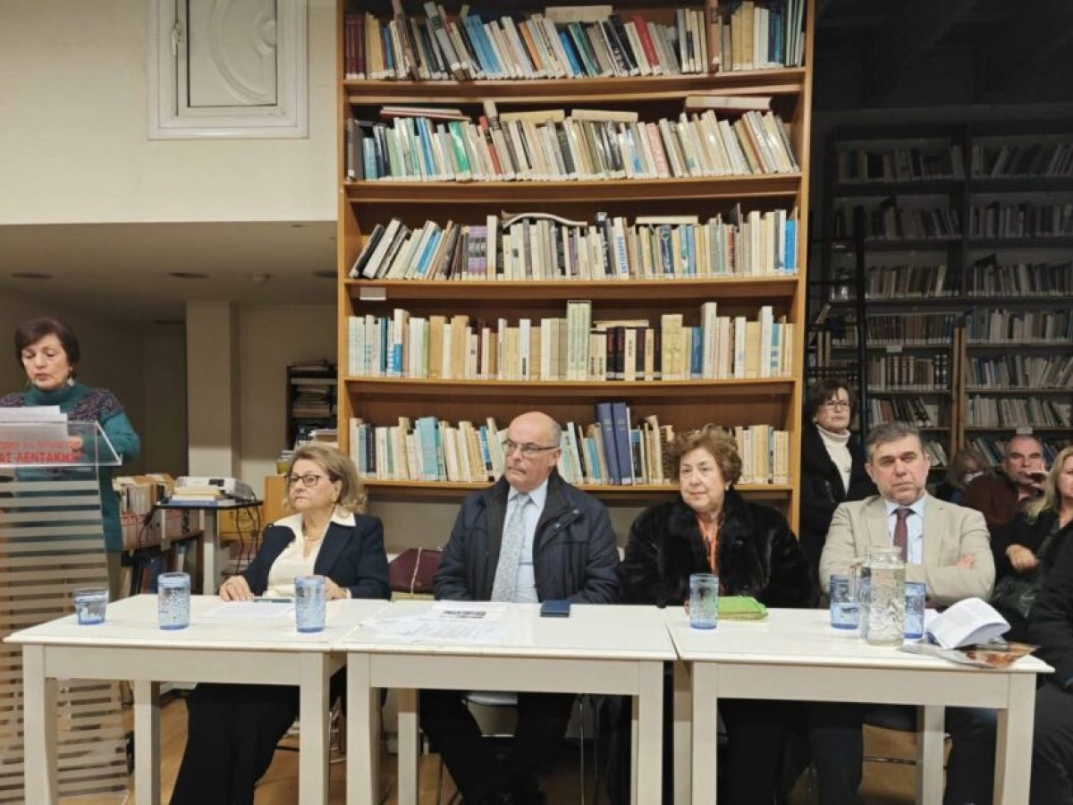 «Διέξοδος»: Πλημμύρισε ο Κεραμεικός από την ιστορία του Μεσολογγίου