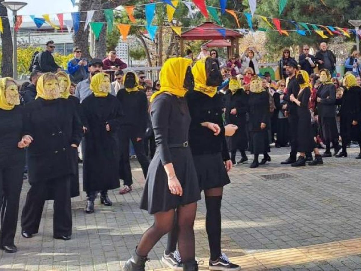 Διήμερο αποκριάτικο κέφι στο Χαλάνδρι (Φωτογραφίες)