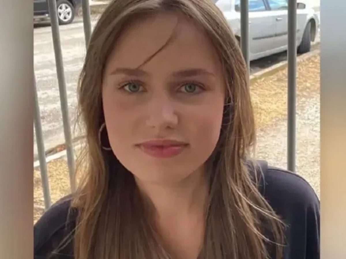 Δημογλίδου για 16χρονη Λόρα: «Είχε ήδη προσγειωθεί Γερμανία όταν δηλώθηκε η εξαφάνιση»