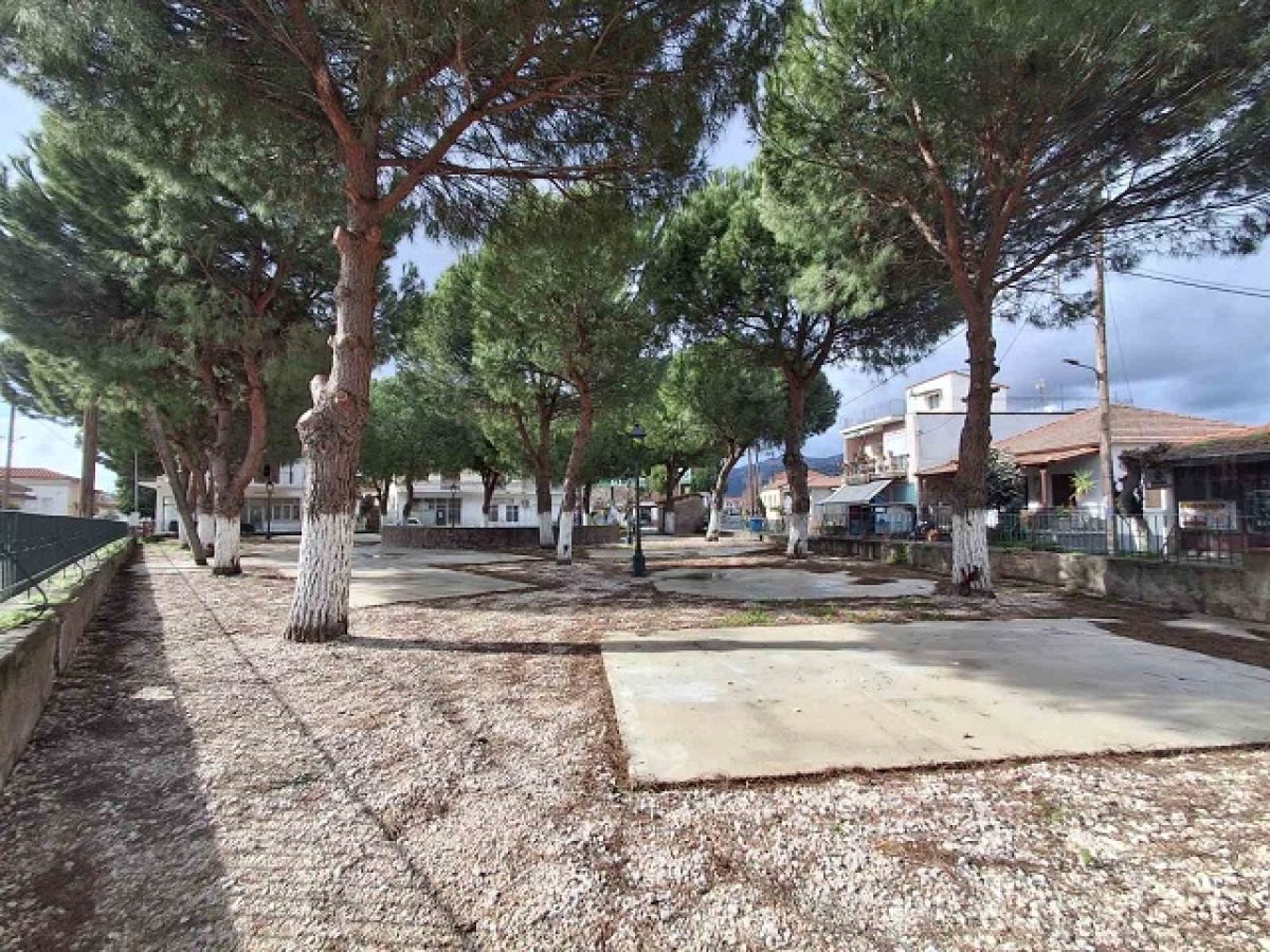 Δήμος Δυτ.Λέσβου:Ξεκίνησε το μεγάλο έργο κατασκευής 27 παιδικών χαρών