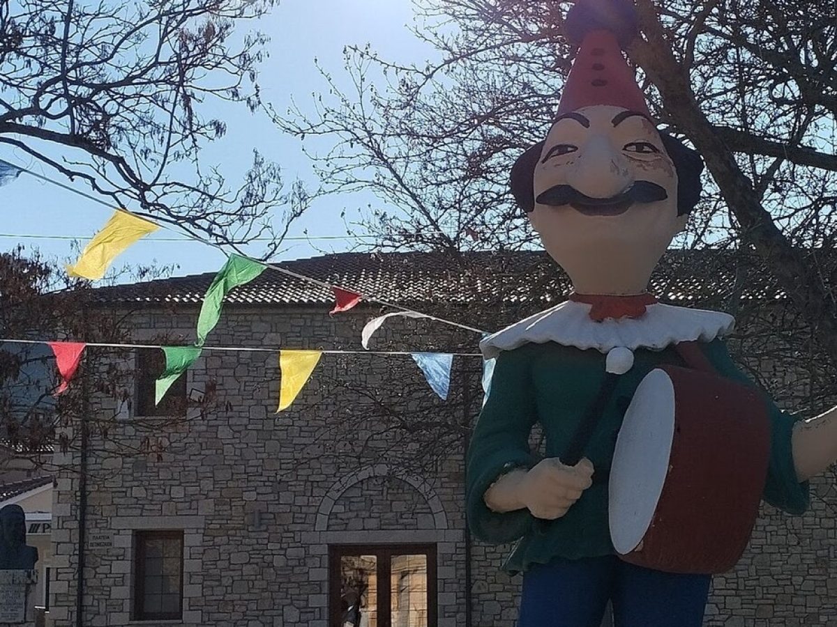 Δήμος Καλαβρύτων: Καρναβαλικές παρελάσεις την Κυριακή σε Κλειτορία, Σκεπαστό, Δάφνη και Ψωφίδα