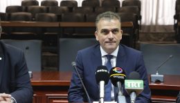 dimos-lariseon-chartografi-to-epangelmatiko