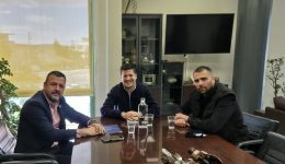 dimos-saronikou-sinantisi-ergasias-gia