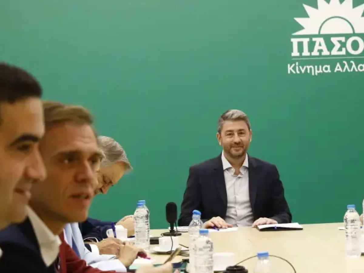 Δυναμώνει στο ΠΑΣΟΚ το «όχι στη ΝΔ» όσο πλησιάζει το συνέδριο