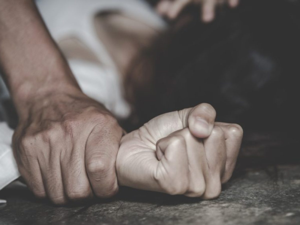 Δύο άνδρες συνελήφθησαν στη Χαλκιδική από τις αστυνομικές Αρχές, μετά από καταγγελία για υπόθεση βιασμού.