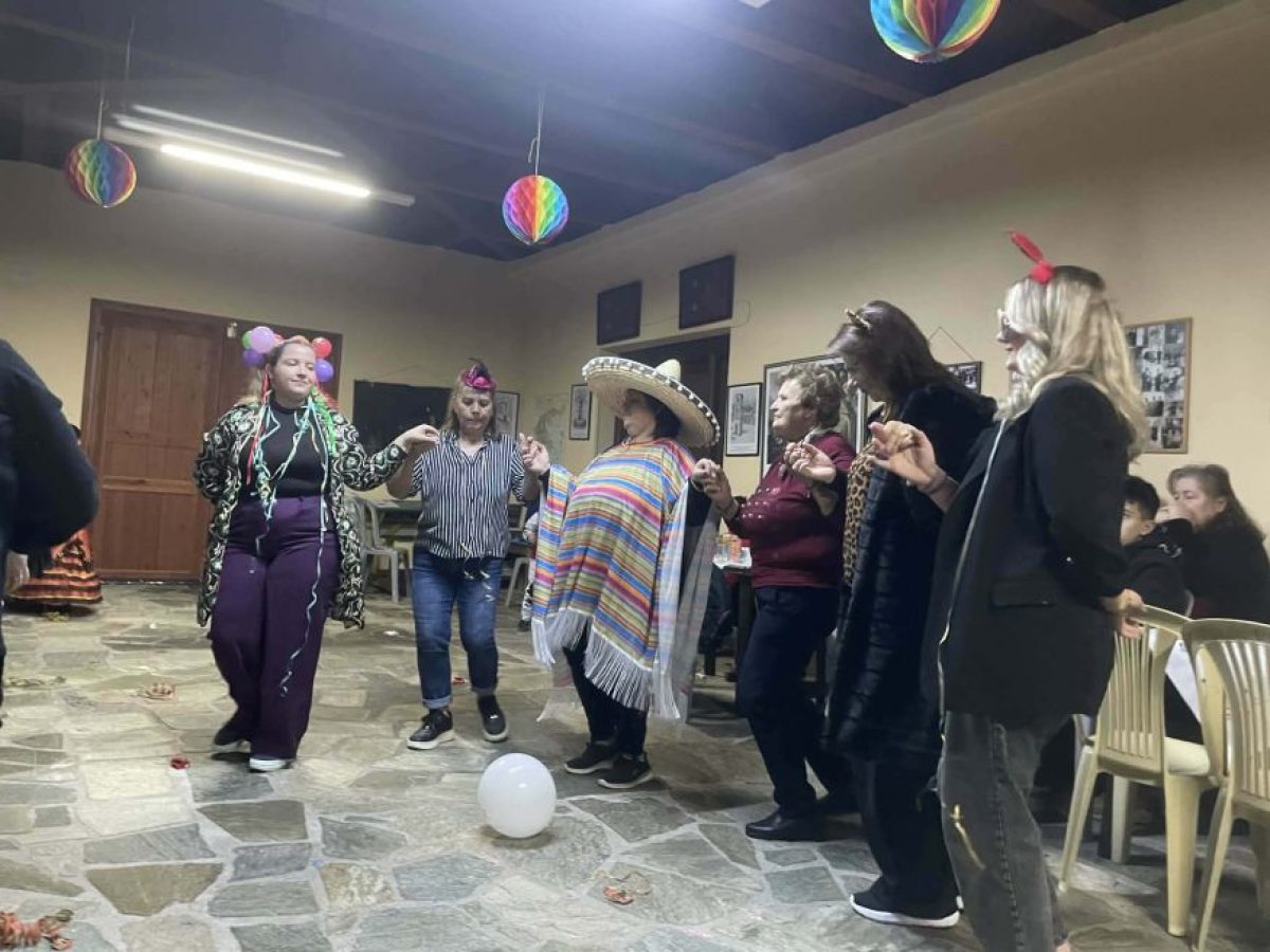 Δείτε εικόνες από τις αποκριάτικες εκδηλώσεις στην Οξύνεια