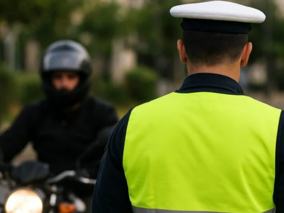 Δυτική Ελλάδα: 75 παραβάσεις για μη χρήση κράνους στη Δυτική Ελλάδα – Στο μικροσκόπιο οδηγοί και διανομείς