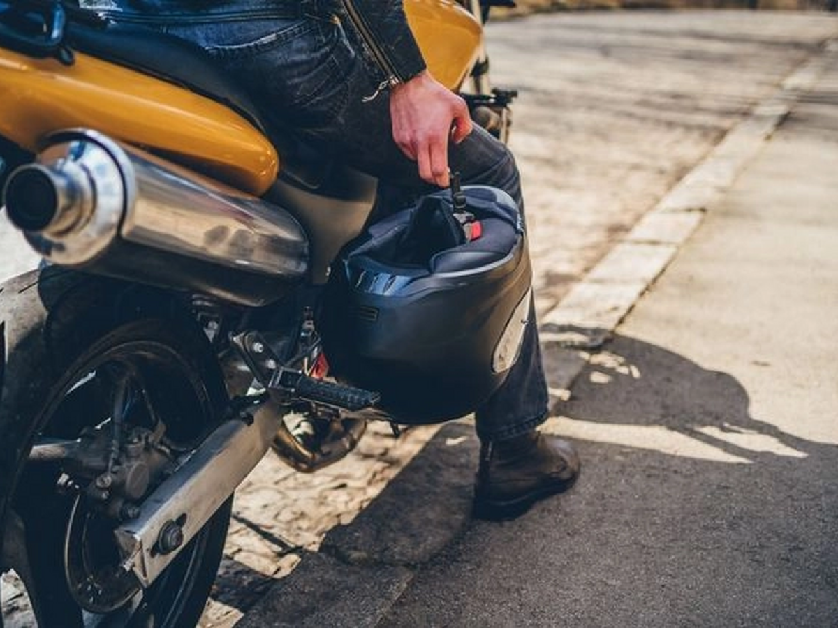 Δυτική Ελλάδα: 92 παραβάσεις για μη χρήση κράνους σε μία εβδομάδα