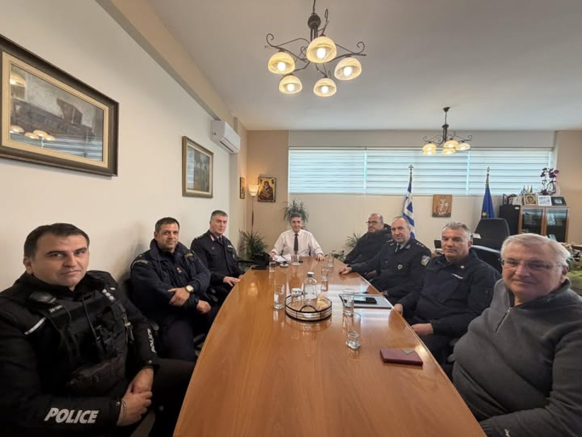 Δυτική Αχαΐα: Η αντιμετώπιση της μικροεγκληματικότητας στο τραπέζι της σύσκεψης με τοπικά στελέχη της ΕΛ.ΑΣ