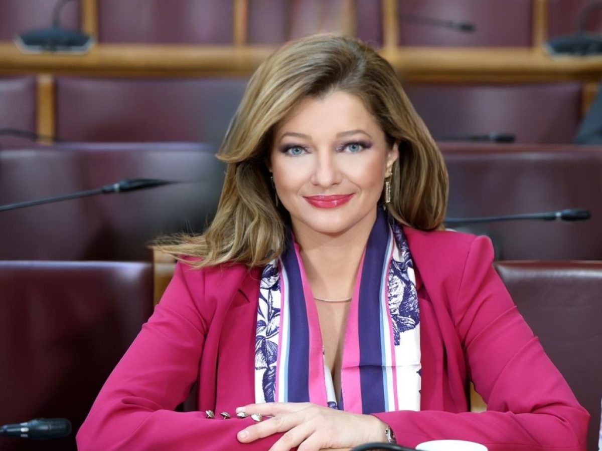 Αυγερινοπούλου: Επαφές & συναντήσεις με Ζαχαράκη και εκπαιδευτικούς για τα Ωνάσεια