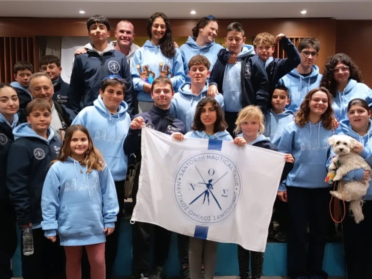 Με τέσσερα μετάλλια και έξι αθλητές στην πρόκριση για την Εθνική Ομάδα επιστρέφει ο Ναυτικός Όμιλος Σαντορίνης από το Περιφερειακό Πρωτάθλημα Νήσων Αιγαίου & Κρήτης