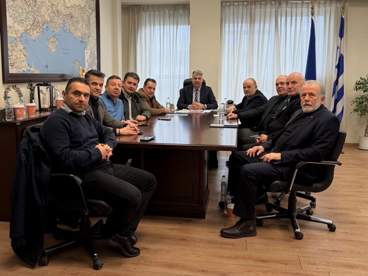 &Sigma;&tau;&eta;&nu; &Pi;&epsilon;&rho;&iota;&phi;έ&rho;&epsilon;&iota;&alpha; &Alpha;&Mu;&Theta; &omicron; &pi;&rho;ό&epsilon;&delta;&rho;&omicron;&sigmaf; &tau;&eta;&sigmaf; &Gamma;&Sigma;&Epsilon;&Beta;&Epsilon;&Epsilon; &Gamma;. &Kappa;&alpha;&beta;&beta;&alpha;&theta;ά&sigmaf;  &Sigma;&tau;&omicron; &tau;&rho;&alpha;&pi;έ&zeta;&iota; &tau;&omicron;&upsilon; &delta;&iota;&alpha;&lambda;ό&gamma;&omicron;&upsilon; &zeta;&eta;&tau;ή&mu;&alpha;&tau;&alpha; &pi;&omicron;&upsilon; &delta;&iota;&alpha;&mu;&omicron;&rho;&phi;ώ&nu;&omicron;&upsilon;&nu; &sigma;&upsilon;&nu;&theta;ή&kappa;&epsilon;&sigmaf; &alpha;&nu;ά&pi;&tau;&upsilon;&xi;&eta;&sigmaf; & &epsilon;&pi;&iota;&chi;&epsilon;&iota;&rho;&eta;&mu;&alpha;&tau;&iota;&kappa;ό&tau;&eta;&tau;&alpha;&sigmaf;